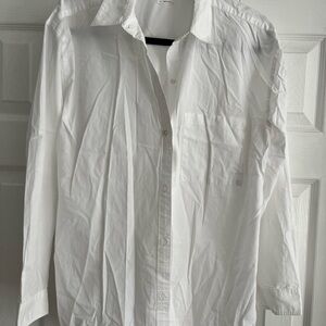 Women’s white shirt, oversized fit, size M.